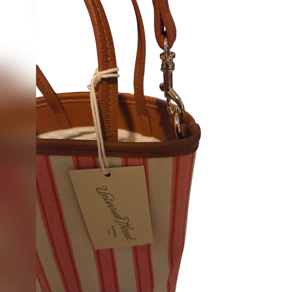 Universal Thread - NEW Striped Canvas Bucket Satchel / Crossbody Vegan Leather